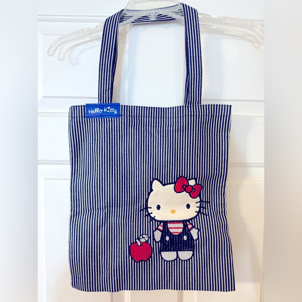 🆕 Hello Kitty Striped Tote Bag
